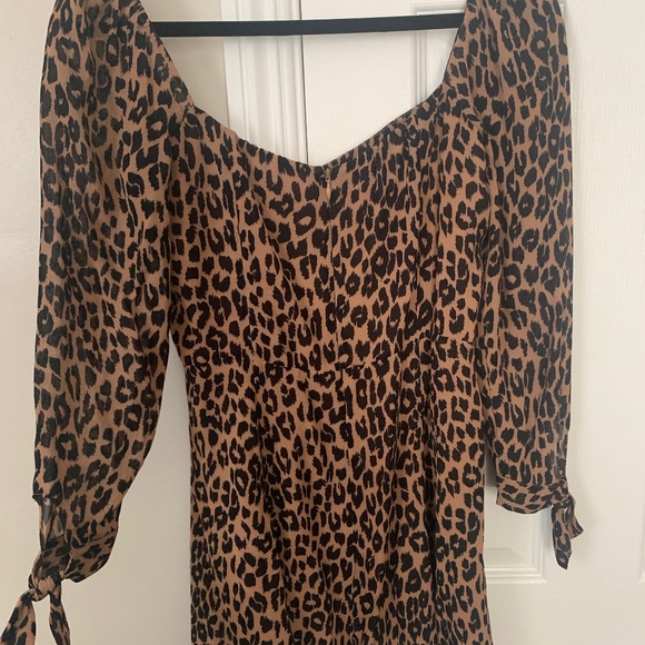 Reformation Leopard Print Mini Dress - Picture 4 of 7